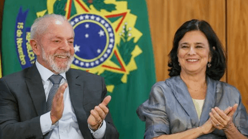 Lula demite Nísia Trindade e escolhe Alexandre Padilha para a Saúde