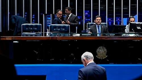 Senado aprova inclusão de educação política e cidadania como disciplina obrigatória nas escolas