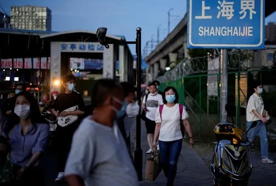 Nova onda de Covid-19 na China pode levar a 65 milhões de casos semanais