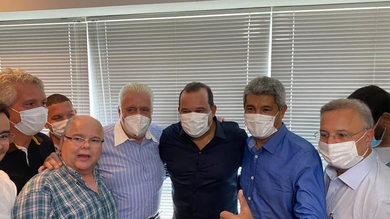 MDB e PT oficializam aliança com chapa Jerônimo-Geraldo