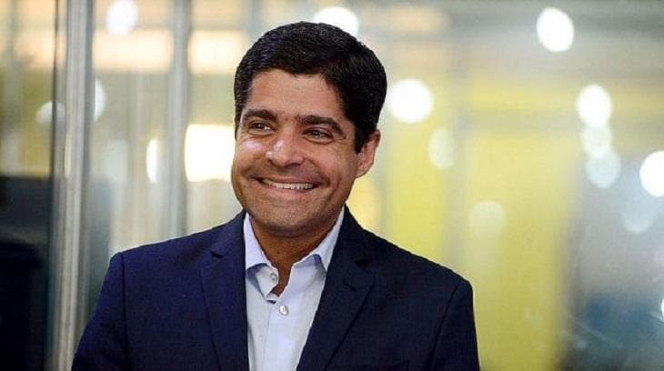 ACM Neto lidera corrida para o governo da Bahia e venceria no 1º turno