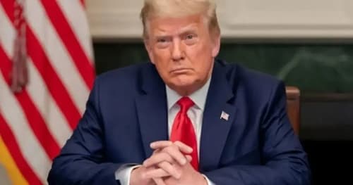 Trump usa lei do século 18 para deportações em massa com aval da Suprema Corte
