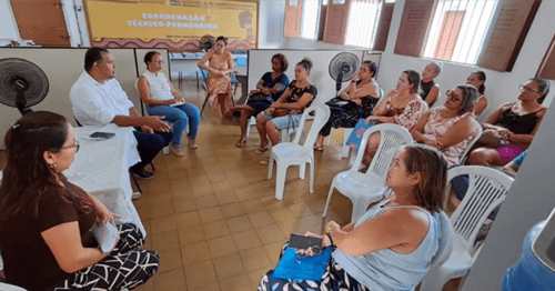 Ibirataia: Secretaria Municipal de Educação realiza Reunião para Planejamento das Matrículas de 2025