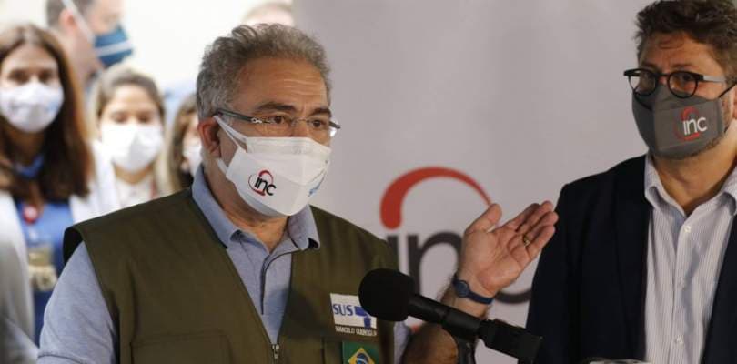Queiroga estuda liberar eventos em todo o Brasil