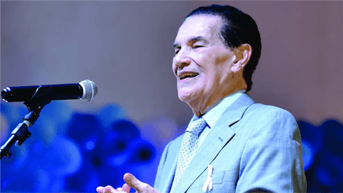 Divaldo Franco será tratado com radioterapia e quimioterapia para câncer na bexiga
