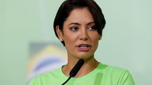 'Tem distúrbios mentais', dispara Michelle Bolsonaro após delação de Mauro Cid