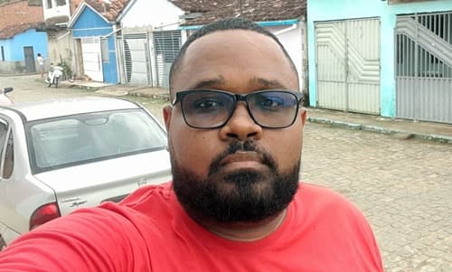 O Ibirataia Notícias deseja Feliz Aniversário a Jessé Nascimento