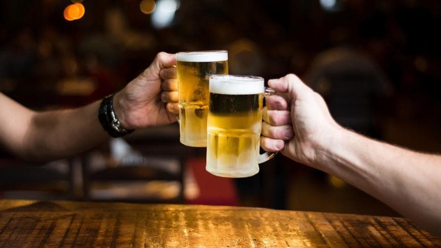Consumo excessivo de álcool cresce e atinge marca de 6 milhões de brasileiros, diz levantamento da Organização Mundial da Saúde