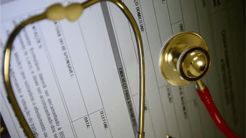 Planos de saúde podem ter reajustes de até 20% ao ano; entenda quando isso pode acontecer