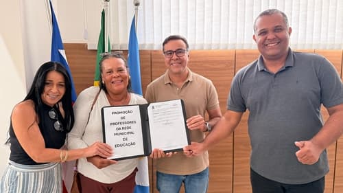 Ibirataia: Prefeito Sandro Futuca reforça compromisso com a educação e garante avanços para os Profissionais em Educação da Rede Municipal