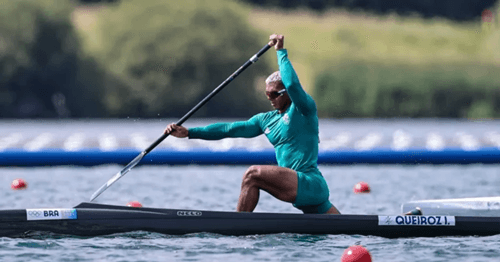 Isaquias Queiroz se classifica com tranquilidade às semifinais do C1 1000m