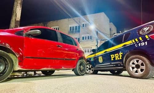 Veículo furtado em São Paulo é recuperado pela PRF em Ipiaú