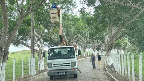 Ibirataia:  Prefeitura realiza melhorias no Cemitério São João Batista