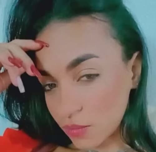 Jovem é assassinada a tiros em posto de combustível em Ilhéus