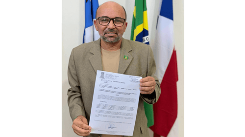 Ibirataia: Vereador Márcio Fatel propõe decoração junina e eventos musicais no Jardim Principal do município