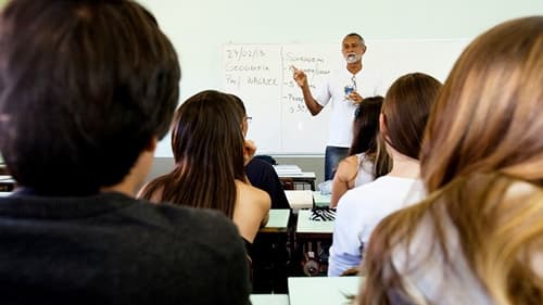 Sancionada lei que cria Carteira Nacional de Docente