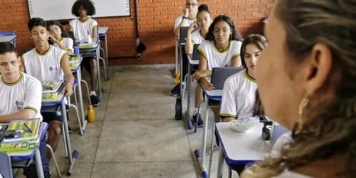 MP 1.334/2026 atualiza piso nacional do magistério e orienta gestores municipais