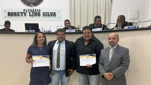 Ibirataia : Vereador Márcio Fatel homenageia servidores do CredBahia com Moções de Aplausos