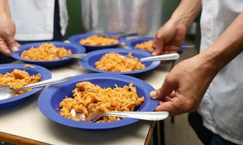 MEC reajusta repasse da merenda escolar e eleva investimento do Pnae para R$ 6,7 bilhões
