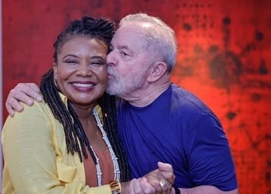 Margareth Menezes deve assumir Ministério da Cultura no governo Lula