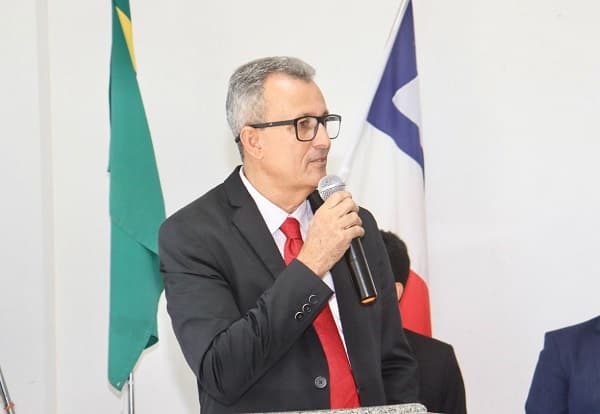Itagibá: Willians Moreira é empossado como prefeito interino durante licença médica de Marquinhos