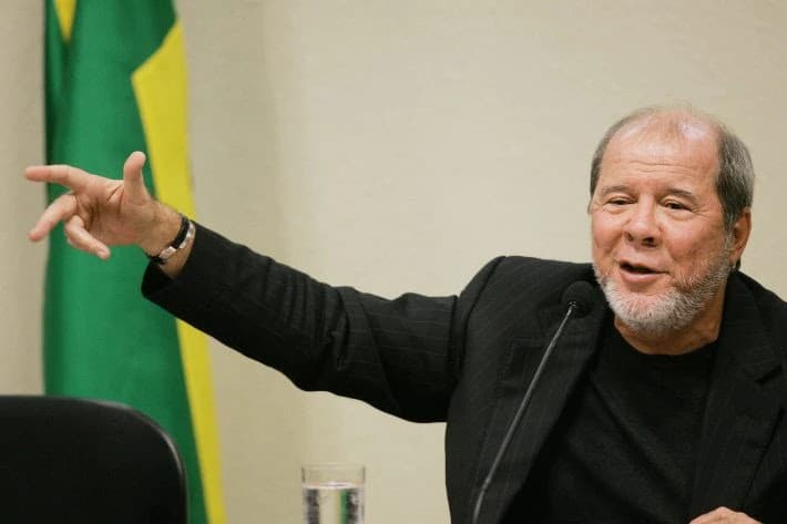 Publicitário Duda Mendonça morre aos 77 anos em São Paulo