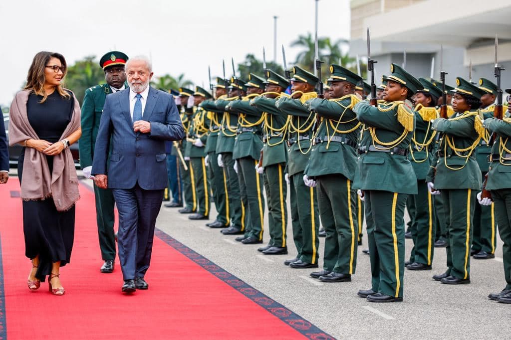 Presidente Lula inicia em Angola sua primeira visita de Estado a um país africano