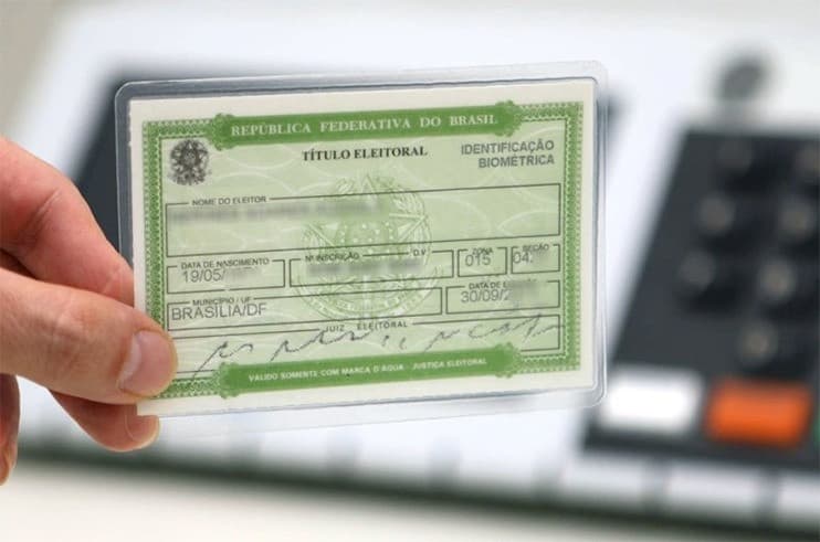 Número de eleitores com menos de 18 anos volta a crescer após duas décadas em queda