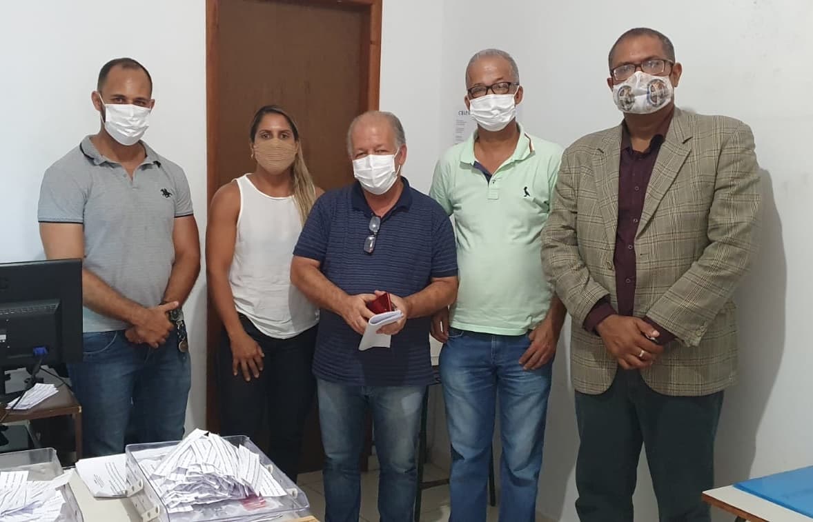 Sindservi realiza eleições e chapa composta por Naiara da Silva Cardoso Barbosa e Huton Basílio vence com 72, 04% dos votos