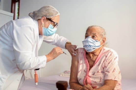COVID-19: Bahia aplicará dose de reforço a partir de setembro