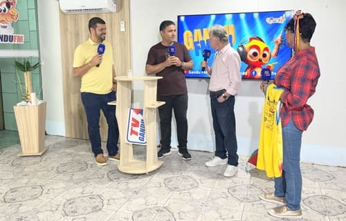 Juca Muniz, Pré-candidato a prefeito de Ibirataia, participa de entrevista na Gandu FM