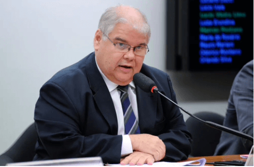 Lúcio diz que MDB está 50% com Neto e 50% com Jerônimo