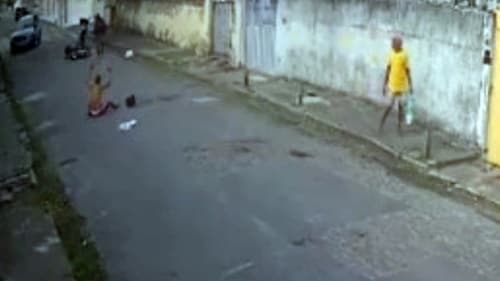 PM persegue e prende homem que tinha acabado de assaltar e matar motociclista