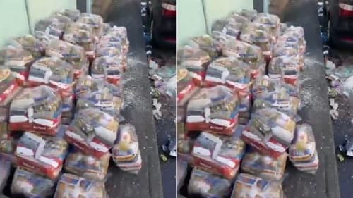 CV entrega cestas básicas a moradores após expulsar facção rival de comunidade