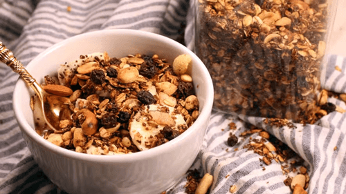 Os Benefícios da Granola para a Saúde: Uma Explosão de Nutrientes