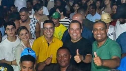 Ibirataia:  Vice-governador prestigia tradicional Forró da Rua do Eternit no Distrito de Algodão