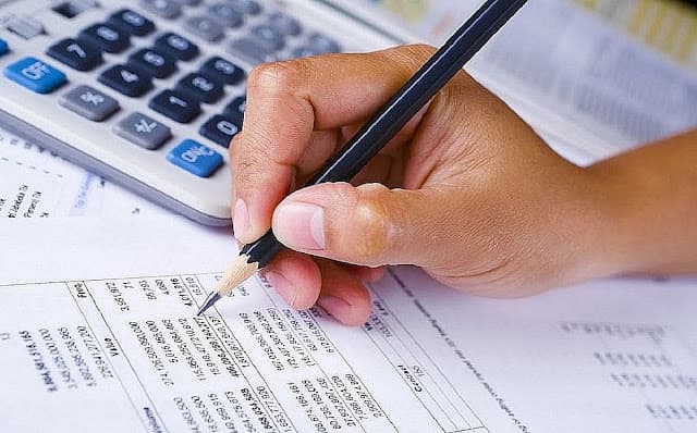 Ação inédita da Serasa oferece negociação de dívidas com parcelamento sem juros