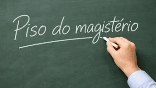 Piso do Magistério 2027 pode chegar a R$ 5,5 mil com reajuste estimado