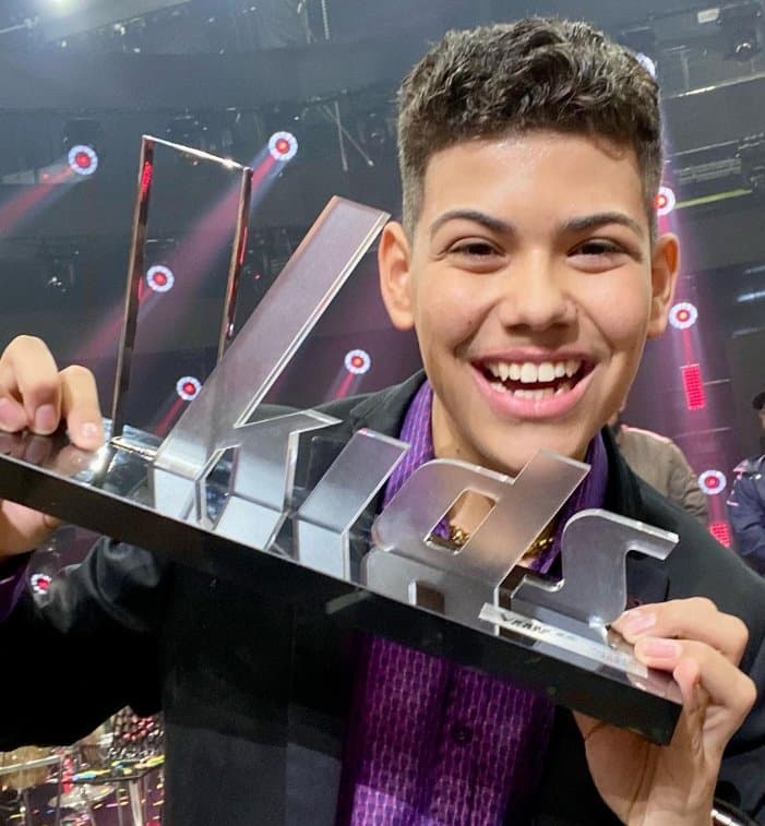 Baiano Henrique Lima é o campeão do 'The Voice Brasil Kids'