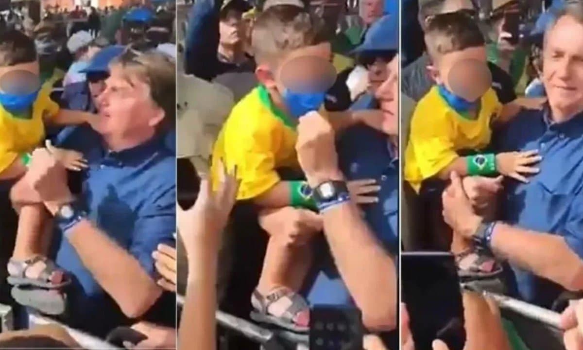 Bolsonaro abaixa máscara de menino e pede para menina retirar proteção contra o coronavírus