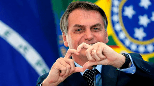 Bolsonaro lidera com folga e venceria Lula em 2026, aponta pesquisa Gerp