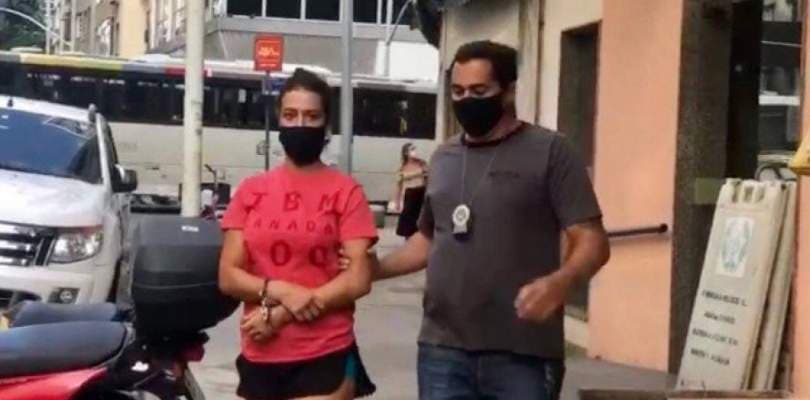 Garota de programa é presa acusada de estuprar ex-namorado
