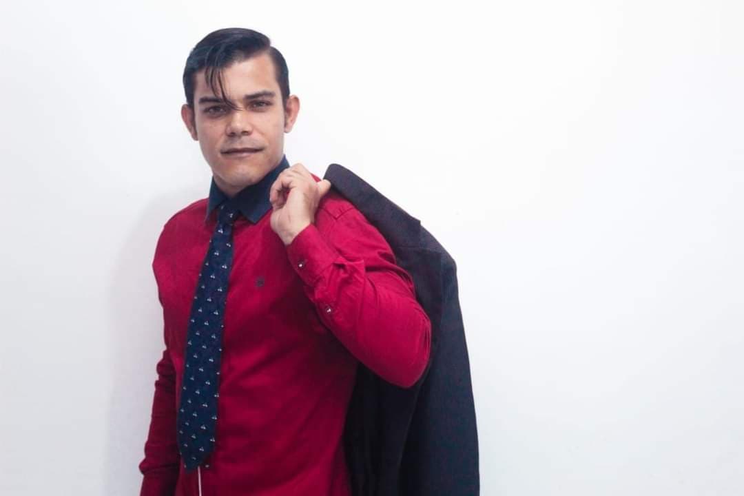 Jovem ibirataense pede ajuda financeira para terminar curso na Faculdade de Direito