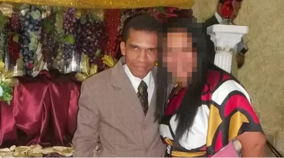 Pastor passava 'óleo ungido' na vagina de fiéis para tirar magia