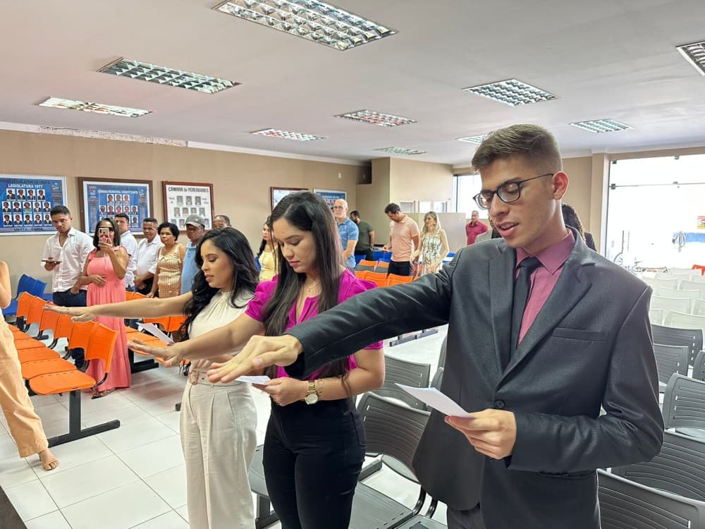 Ubatã: OAB Subseção de Ipiaú realiza cerimônia e entrega carteiras a novos advogados