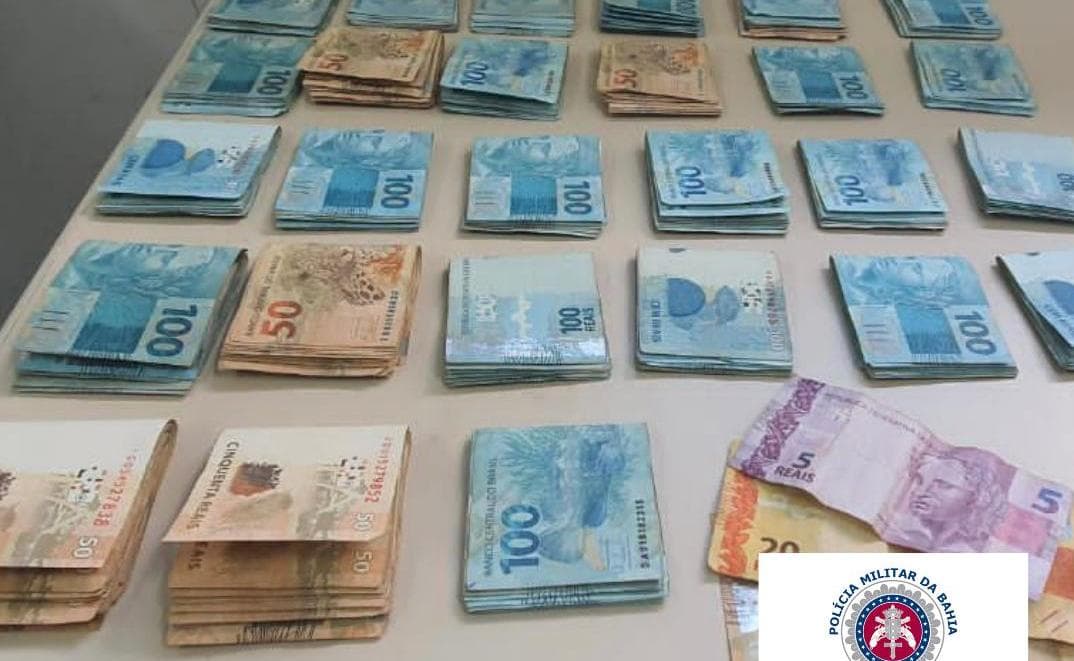 Ladrão rouba 20 mil de residência e termina preso em bar após ostentar dinheiro