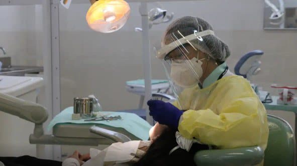 Lula sanciona lei que garante reconstrução dentária gratuita para vítimas de violência