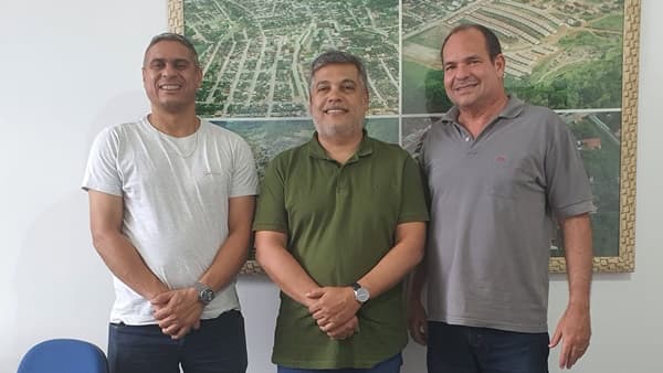 Secretário de Agricultura de Ibirataia recebe representante da ADAB
