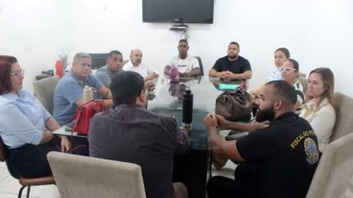 Ibirataia: Equipe da Secretaria Municipal de Saúde participa de reunião com vereadores