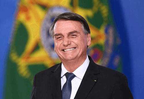 Câmara aprova projeto que reduz penas para Bolsonaro e condenados pelos atos de 8 de janeiro